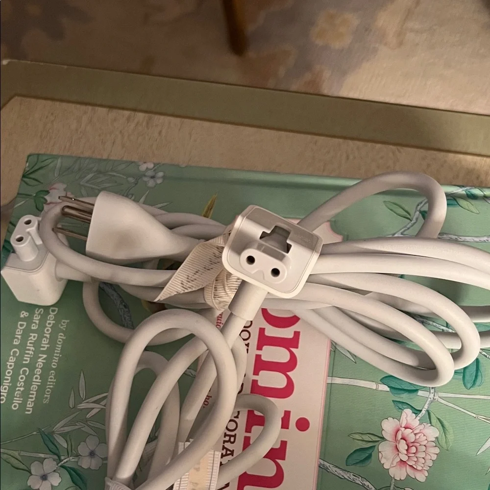 APPLE Mac Book power adapter extension cord